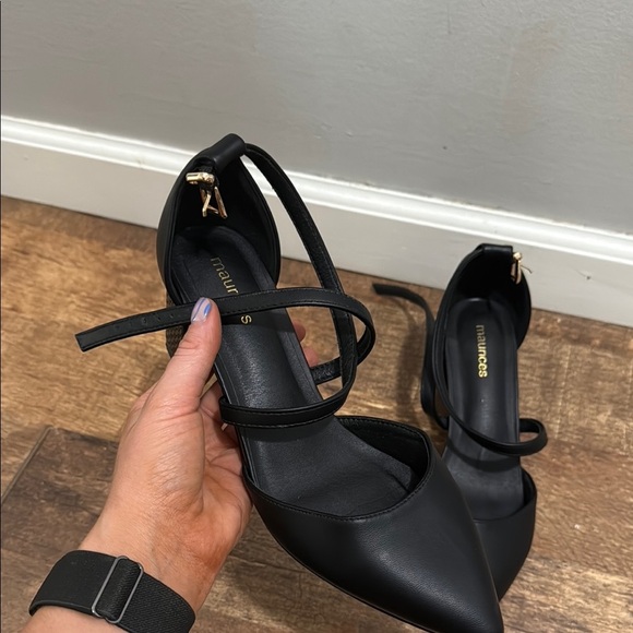 Maurices Lucy Black Criss Cross Strap Heel - Picture 4 of 5